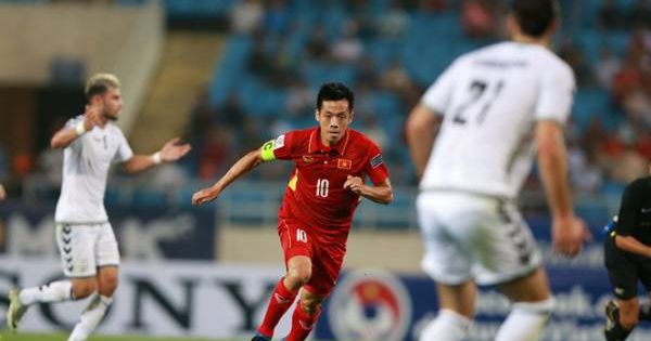 Văn Quyết bị gạch tên khỏi đề cử Quả Bóng Vàng Việt Nam