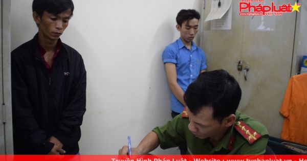 TPHCM: Công an truy đuổi nhiều cây số bắt tên cướp giật