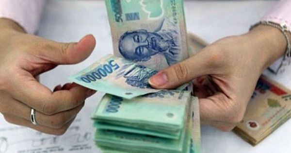 Điểm báo 11/12/2017: Lương thưởng ngày Tết Dương lịch, người lao động được hưởng thế nào?