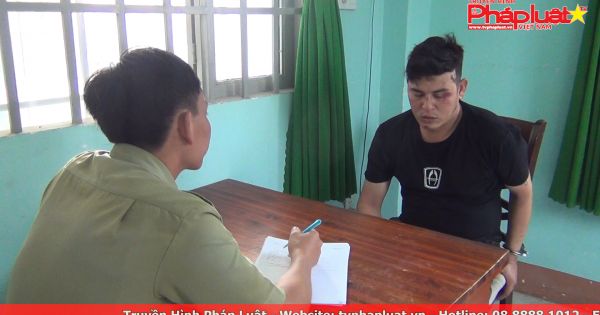 Bắt “nóng” đối tượng dùng đoản bẻ khóa trộm xe máy