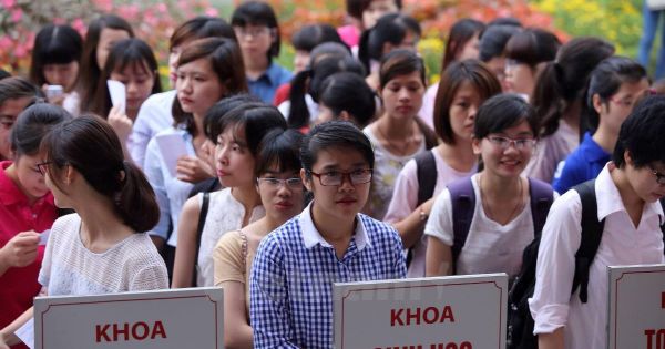 Điểm báo 14/12/2017: Bỏ ngay chính sách miễn học phí cho sinh viên sư phạm