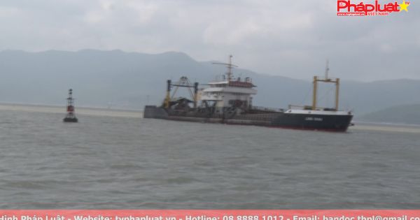 Hoàn thành nạo vét, thông luồng tạm cảng biển Quy Nhơn