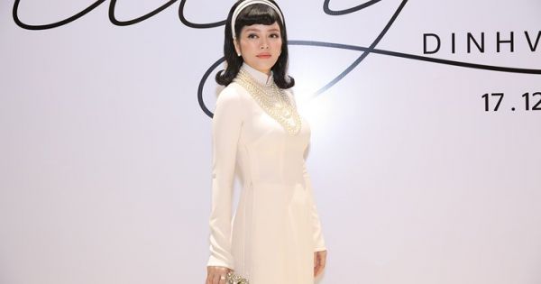 Lý Nhã Kỳ hóa quý cô đài các khi diện áo dài trắng tinh khôi