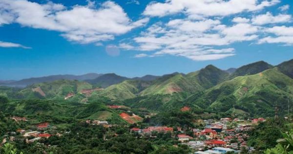 Đông Giang còn nguyên vẻ hoang sơ núi rừng Quảng Nam