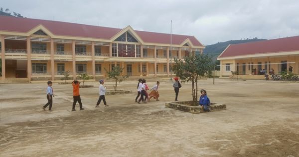 Đắk Lắk: Lại xảy ra hiện tượng nữ sinh tiểu học nói nhảm trong lớp