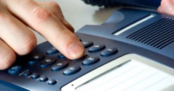 Lập 3 đường dây nóng tố cáo tặng quà Tết và tham nhũng