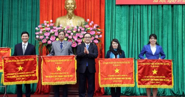 Thẩm tra bằng “ngoại” của 13 cán bộ ở Hà Nội