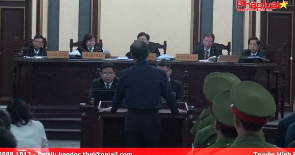 Đại án Phạm Công Danh giai đoạn 2: Bị cáo Trầm Bê bật khóc vì không phục tội danh bị truy tố