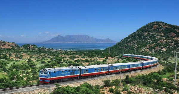 Trải nghiệm tàu hỏa “5 sao” hiện đại nhất Việt Nam chính thức đưa vào hoạt động