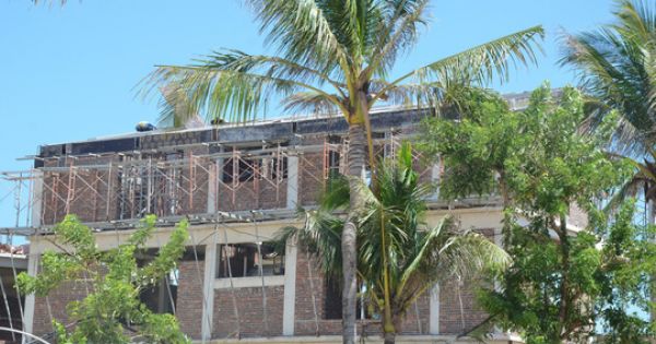 Đà Nẵng: 33 biệt thự xây dựng trái phép ven biển