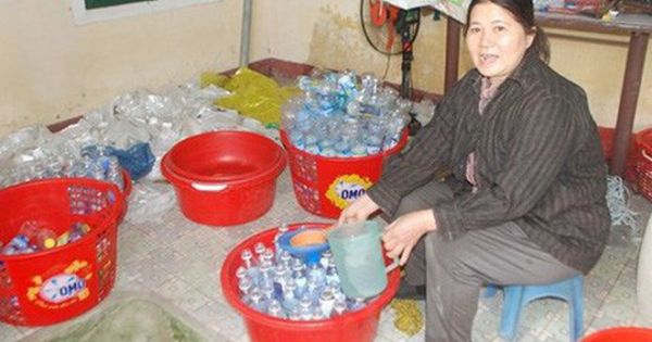 Quảng Ngãi: Phát hiện cơ sở sản xuất dấm bằng axit công nghiệp và nước lã