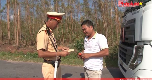 Phòng CSGT tỉnh Quảng Bình: Tăng cường công tác đảm bảo an toàn giao thông