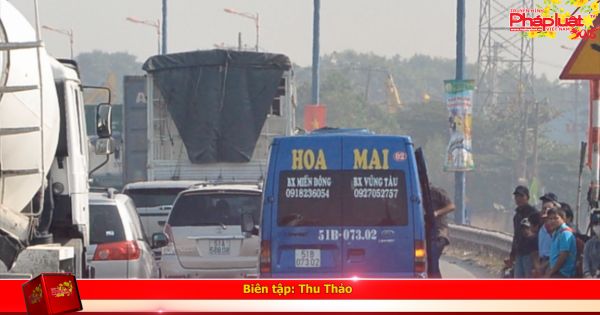 TP HCM: Mạnh tay xử lý “xe dù, bến cóc” dịp tết Mậu Tuất 2018