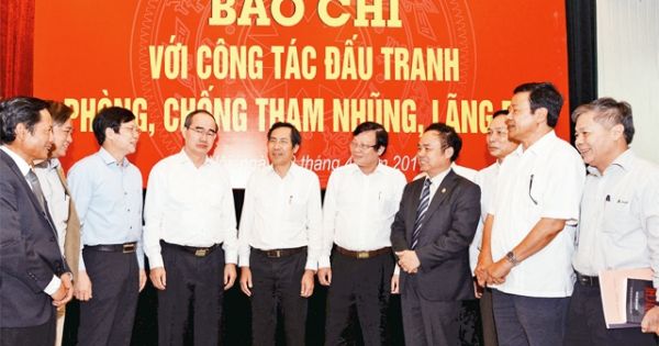 Thủ tướng gặp mặt lãnh đạo các cơ quan thông tấn, báo chí