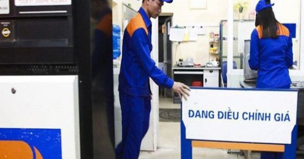 Đầu mối xăng dầu hưởng lợi nghìn tỉ đồng nhờ chênh lệch thuế