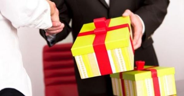 Điểm báo 30/01/2018: Bộ GDĐT cấm các trường tổ chức du xuân, về Hà Nội chúc tết Bộ