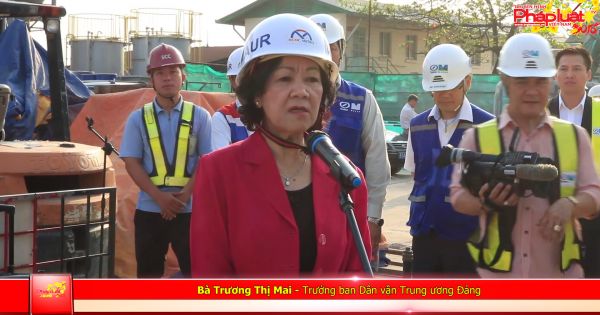 Trưởng Ban Dân Vận Trung Ương chúc tết công nhân Công trường Metro