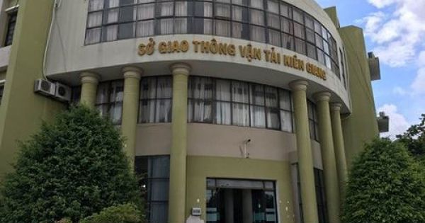 Chưa có bằng đại học “vẫn” bổ nhiệm lên Chánh tranh tra Sở GTVT