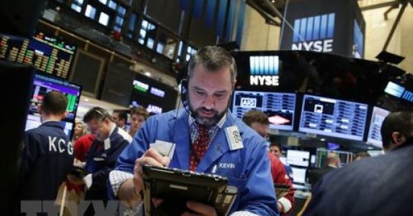 Phiên thứ ba liên tiếp chứng khoán Mỹ giảm điểm