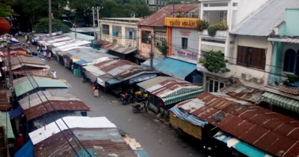 TP.HCM vướng mắc trong việc giải tỏa chợ