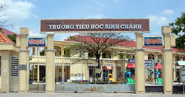Tường trình của cô giáo trong vụ quỳ gối trước phụ huynh