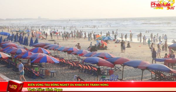 Biển Vũng Tàu đông nghẹt du khách đi tránh nóng