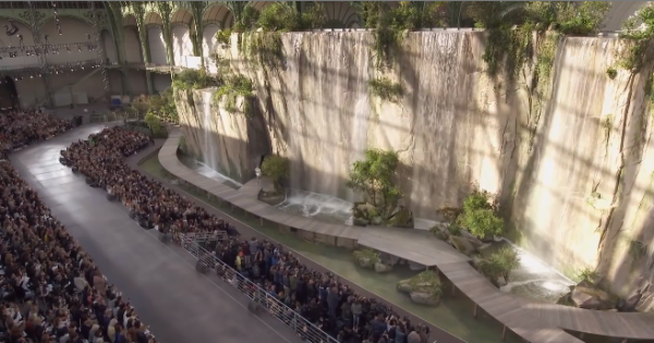 Chanel Spring Summer 2018 Full Fashion Show Exclusive