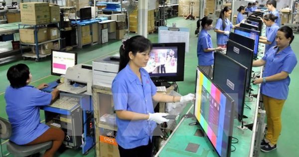 Điểm báo 21/03/2018: “Góc khuất” của xuất khẩu lao động; Cả trăm giáo viên đột nhiên lâm cảnh nợ nần