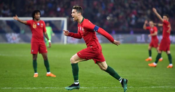 Ronaldo và sức mạnh không thể kiểm soát