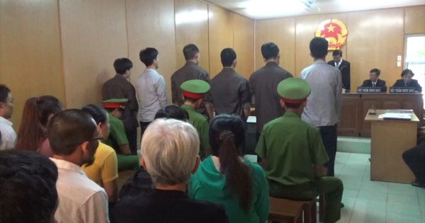 Gã giang hồ ngất xỉu khi nghe án tử