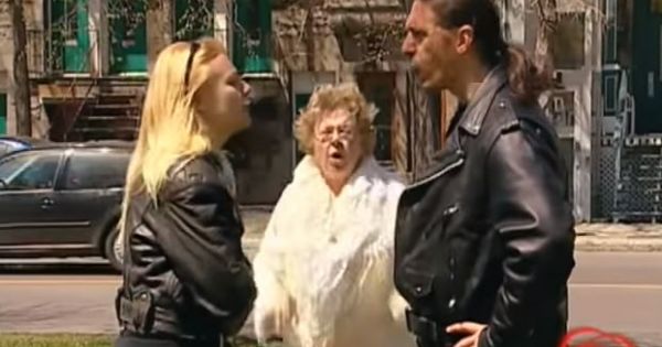 Đùa chút thôi nước ngoài