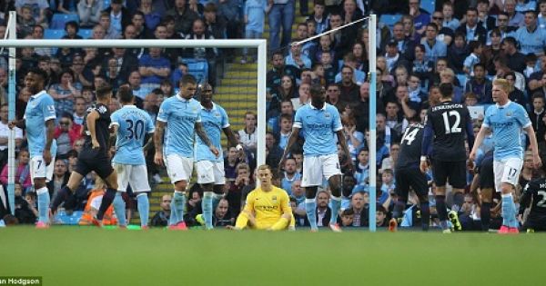 Những chiến thắng bước ngoặt giúp Man City vô địch Premier League