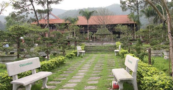 Cận cảnh “biệt phủ khủng” trên đất vàng đặc khu Vân Đồn