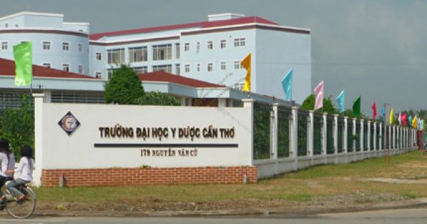 Cà Mau: Nguyên Giám đốc Sở Y tế bị kỷ luật cảnh cáo