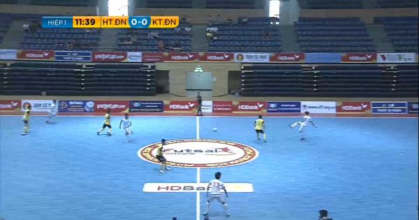 Vòng loại giải futsal HDBank VĐQG 2018: Tân binh thất bại thảm hại, derby Đà Nẵng gay cấn tới giây cuối cùng