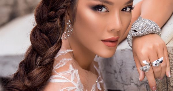 Chủ tịch cụm rạp chiếu phim tại Cannes: “Tôi quan tâm nhất đến phong cách thời trang của Lý Nhã Kỳ”