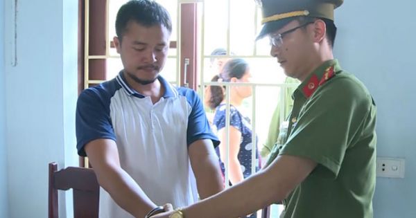 Dùng mạng xã hội xuyên tạc lãnh đạo đảng, nhà nước