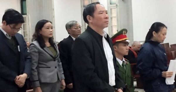 Nguyên phó giám đốc sở Nông nghiệp Hà Nội hầu tòa vì tội tham ô tài sản