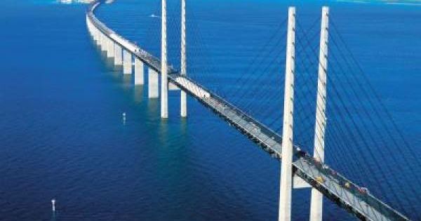 Tổng thống Putin dự lễ khánh thành cầu Kerch nối Nga và Crimea