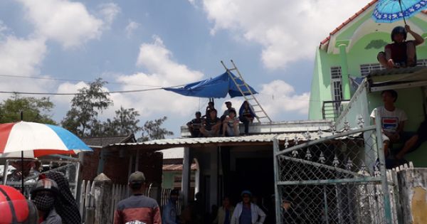 Hàng trăm người tập trung xem cưỡng chế thi công tuyến đường ĐT 607