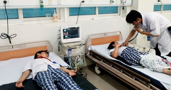Quãng Ngãi: 40 học sinh nhập viện nghi ngộ độc trà sữa