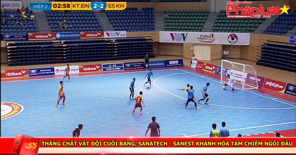 Thắng chật vật đội cuối bảng, Sanatech - Sanest Khánh Hòa tạm chiếm ngôi đầu
