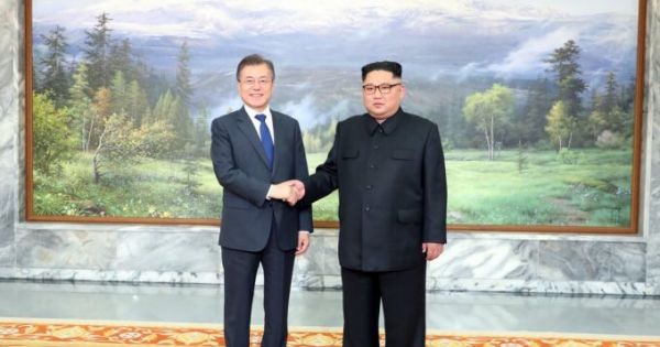 Tổng thống Hàn Quốc Moon Jae In hội đàm với lãnh đạo Triều Tiên