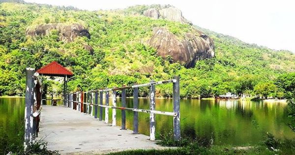 Bị kỷ luật, Bí thư Huyện ủy lại được điều làm Trưởng ban Dân tộc tỉnh