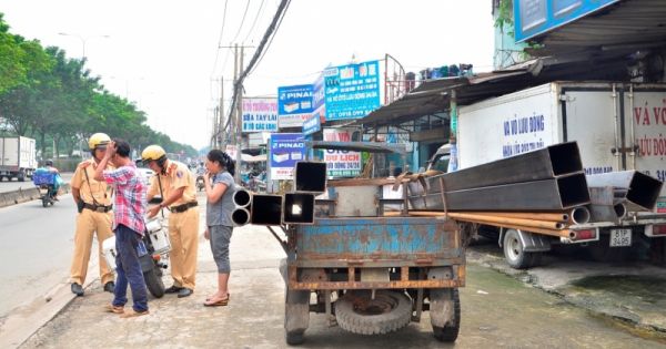 Hà Nội: Dẹp hàng loạt “hung thần ” 3 bánh, 4 bánh