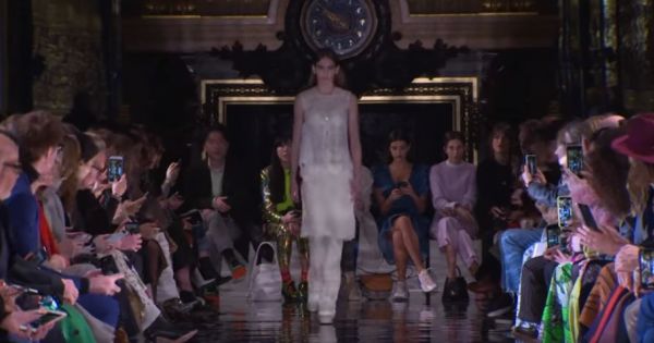 Stella McCartney | Fall Winter 2018/2019 Full Fashion Show | Exclusive