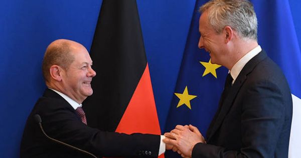 Pháp – Đức bàn biện pháp cải cách Eurozone