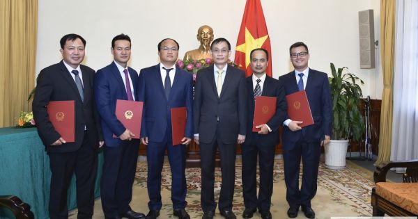 Bộ Ngoại giao bổ nhiệm cán bộ cấp Vụ