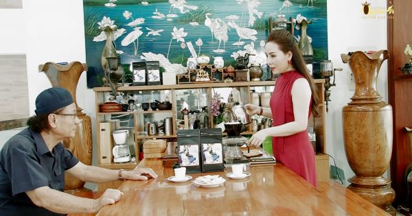 Hướng dẫn cách pha cà phê đơn giản, tiện lợi nhất cùng nữ hoàng Doanh nhân Kim Chi