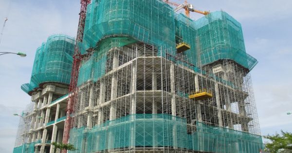 Xây dựng resort, lấy luôn tuyến đường làm nơi thi công